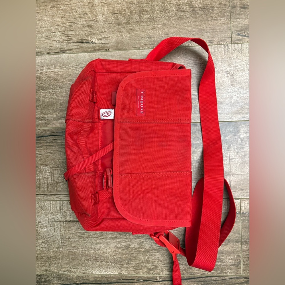 Timbuk2 Red Messenger Bag with Durable Fabric